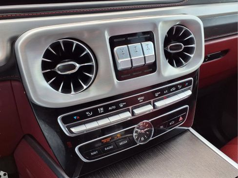 Used 2022 Mercedes-Benz G 63 AMG 4MATIC image 19