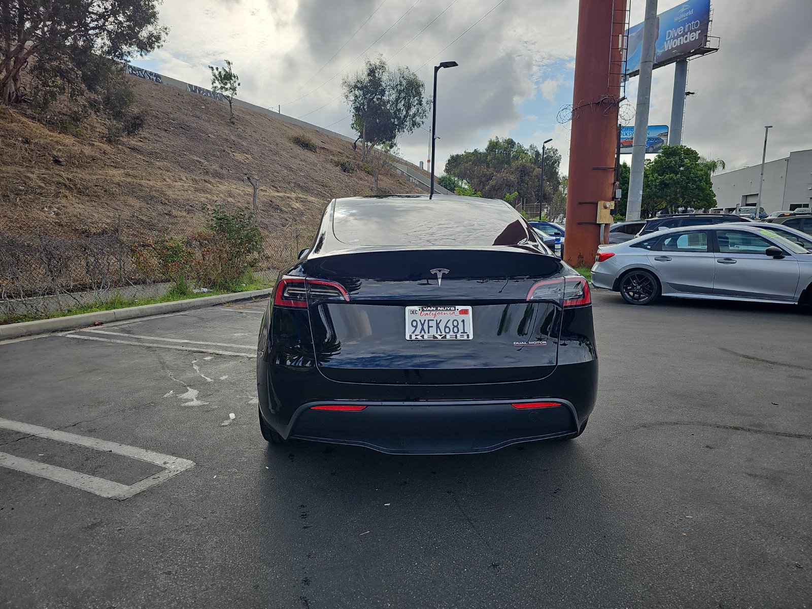 Used 2023 Tesla Model Y Performance AWD/4WD image 6
