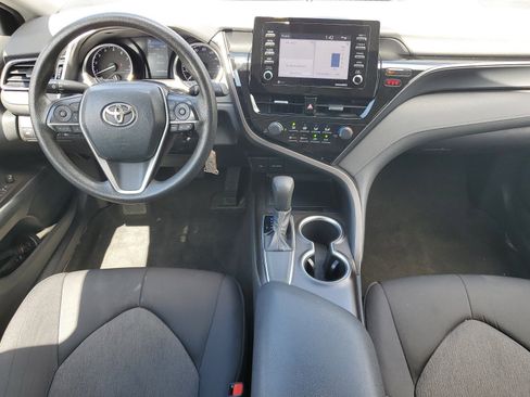 Used 2021 Toyota Camry LE image 9
