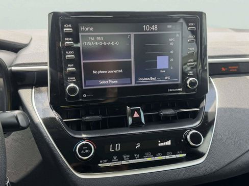 Used 2021 Toyota Corolla LE FWD image 33