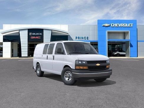 New 2026 Chevrolet Express 2500 RWD image 33
