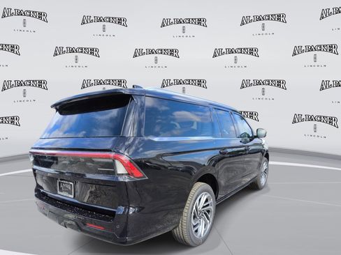 New 2026 Lincoln Navigator L Reserve AWD/4WD image 5
