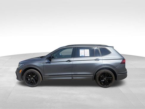 Used 2023 Volkswagen Tiguan SE R-Line FWD image 4