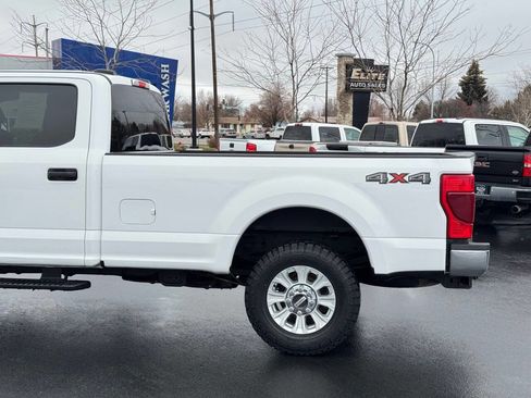 Used 2022 Ford F350 XLT image 10