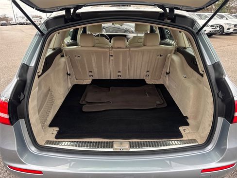 Used 2018 Mercedes-Benz E 400 4MATIC Wagon image 18