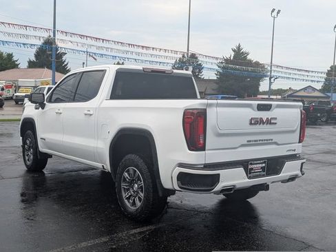 Used 2025 GMC Sierra 1500 AT4 AWD/4WD image 5