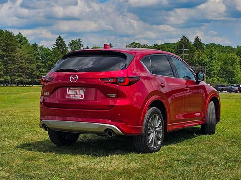 Used 2024 MAZDA CX-5 Signature AWD/4WD image 3
