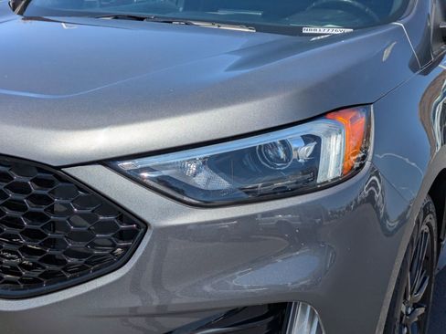 Certified 2022 Ford Edge ST-Line AWD/4WD image 12