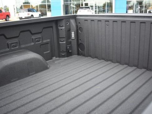 New 2026 Chevrolet Silverado 1500 W/T w/ WT Value Package AWD/4WD image 12