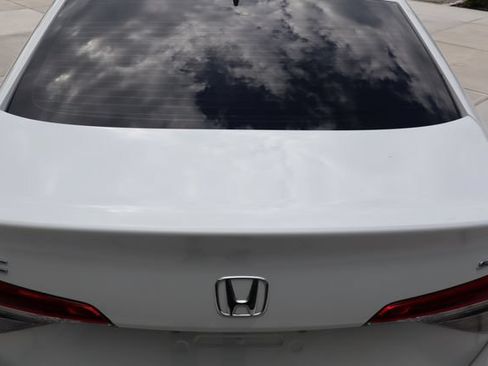 Used 2023 Honda Civic Sport image 18