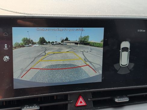 Certified 2023 Kia Sportage EX AWD/4WD image 6