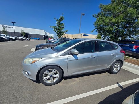 Used 2013 Ford Focus SE FWD image 11