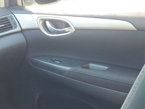 Used 2013 Nissan Sentra S image 16