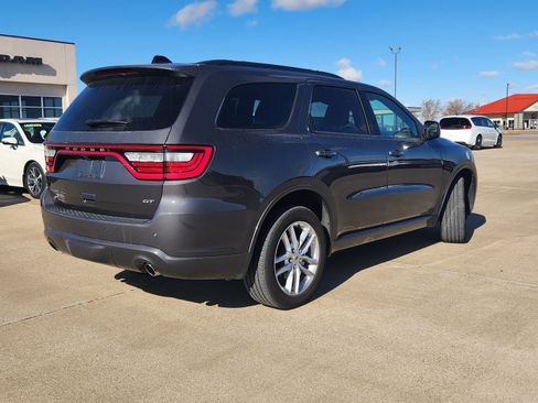 Used 2024 Dodge Durango GT image 8