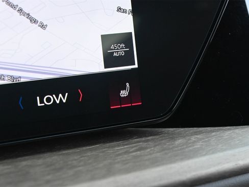 Certified 2025 Audi Q5 Premium w/ Convenience Package AWD/4WD image 13
