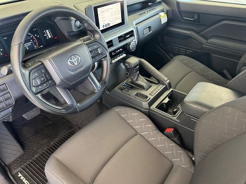 Used 2025 Toyota Tacoma SR w/ SR Upgrade Package RWD image 9