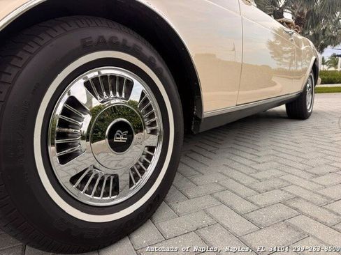 Used 1990 Rolls-Royce Corniche III RWD image 20