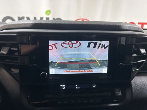 Used 2023 Toyota Tundra SR5 image 31