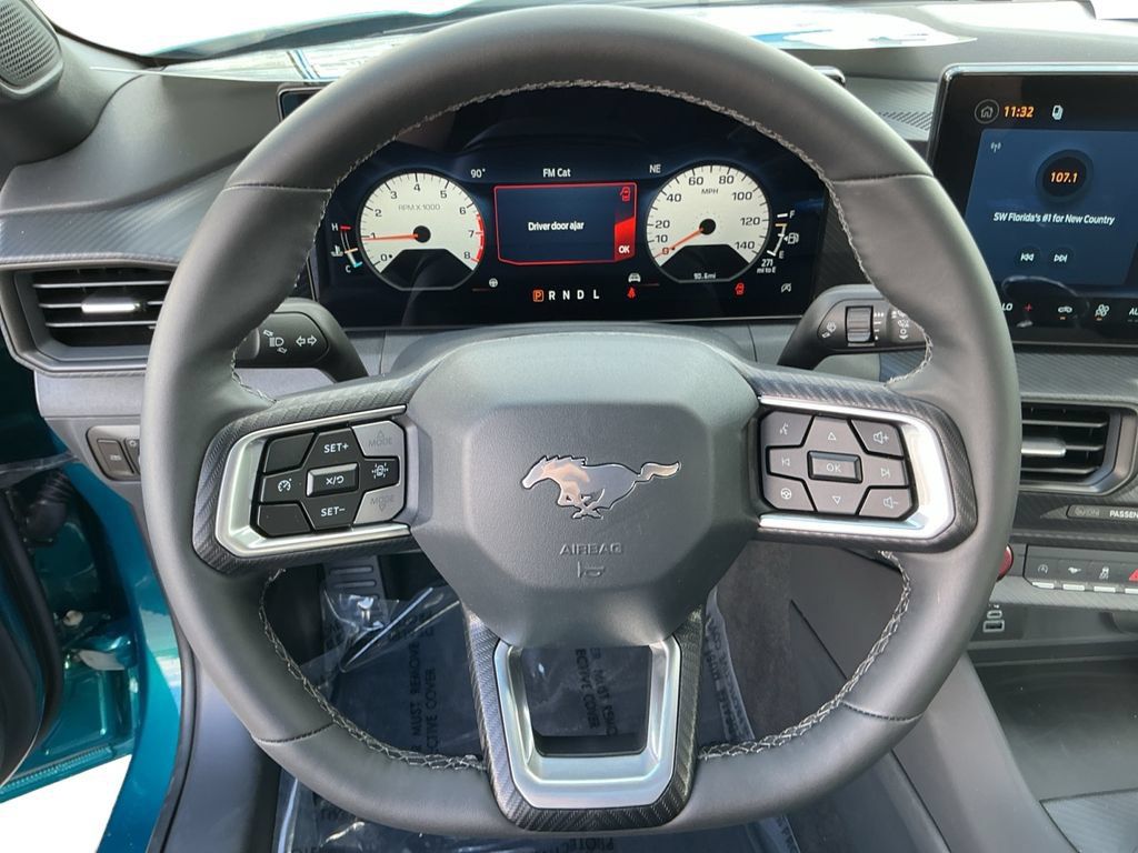 Used 2026 Ford Mustang Coupe RWD image 15
