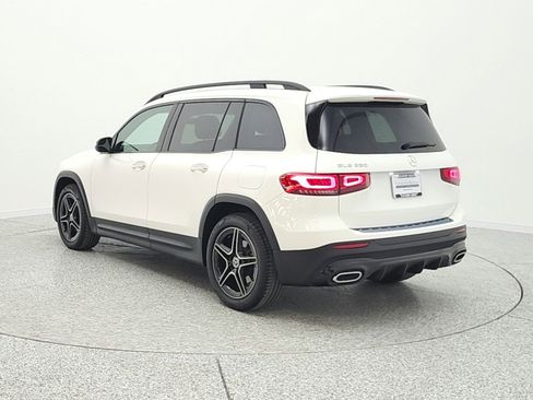 Used 2023 Mercedes-Benz GLB 250 image 7