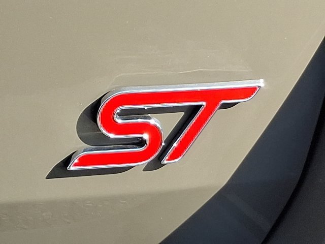New 2027 Ford Explorer ST AWD/4WD image 15