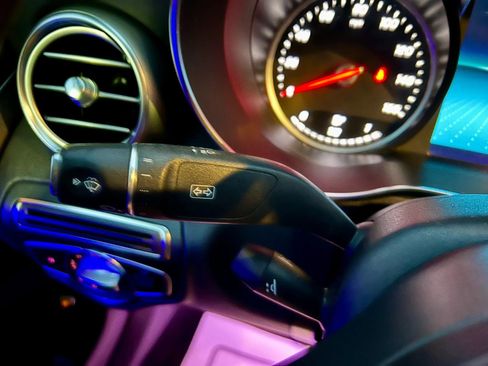 Used 2020 Mercedes-Benz C 300 C 300 4MATIC Sedan 4D image 28