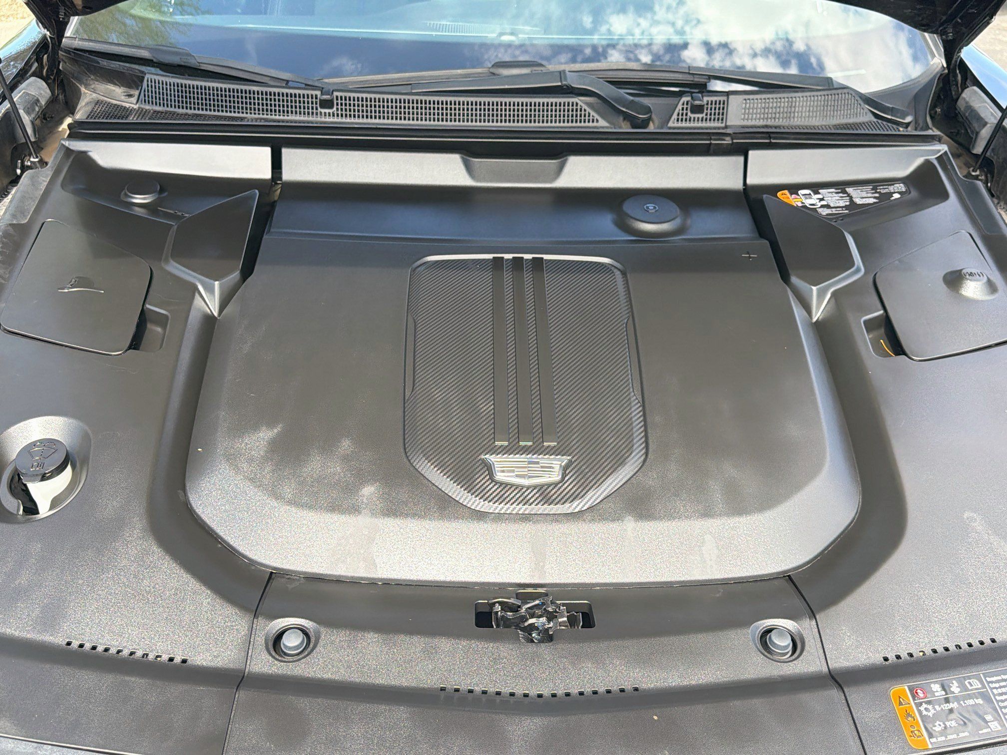 Certified 2024 Cadillac Lyriq Sport RWD image 31