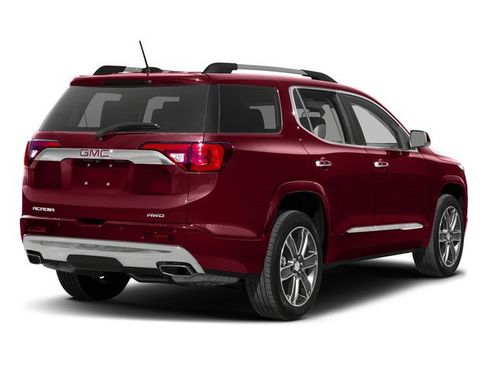 Used 2017 GMC Acadia Denali image 2