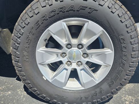 Used 2014 Chevrolet Silverado 1500 W/T RWD image 9
