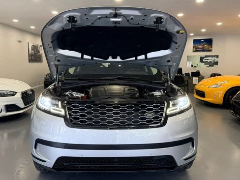 Used 2019 Land Rover Range Rover Velar S AWD/4WD image 44