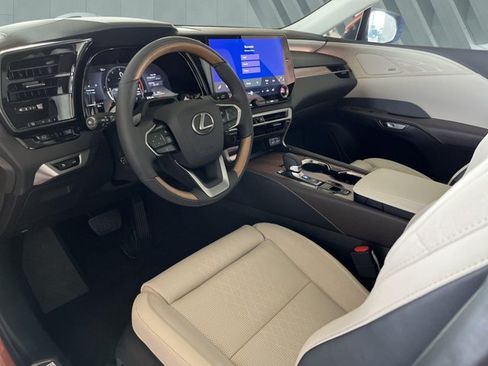 Certified 2026 Lexus RX 350 FWD w/ Convenience Package image 10