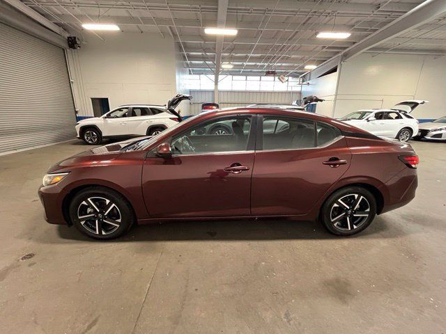 Used 2025 Nissan Sentra SV FWD image 6