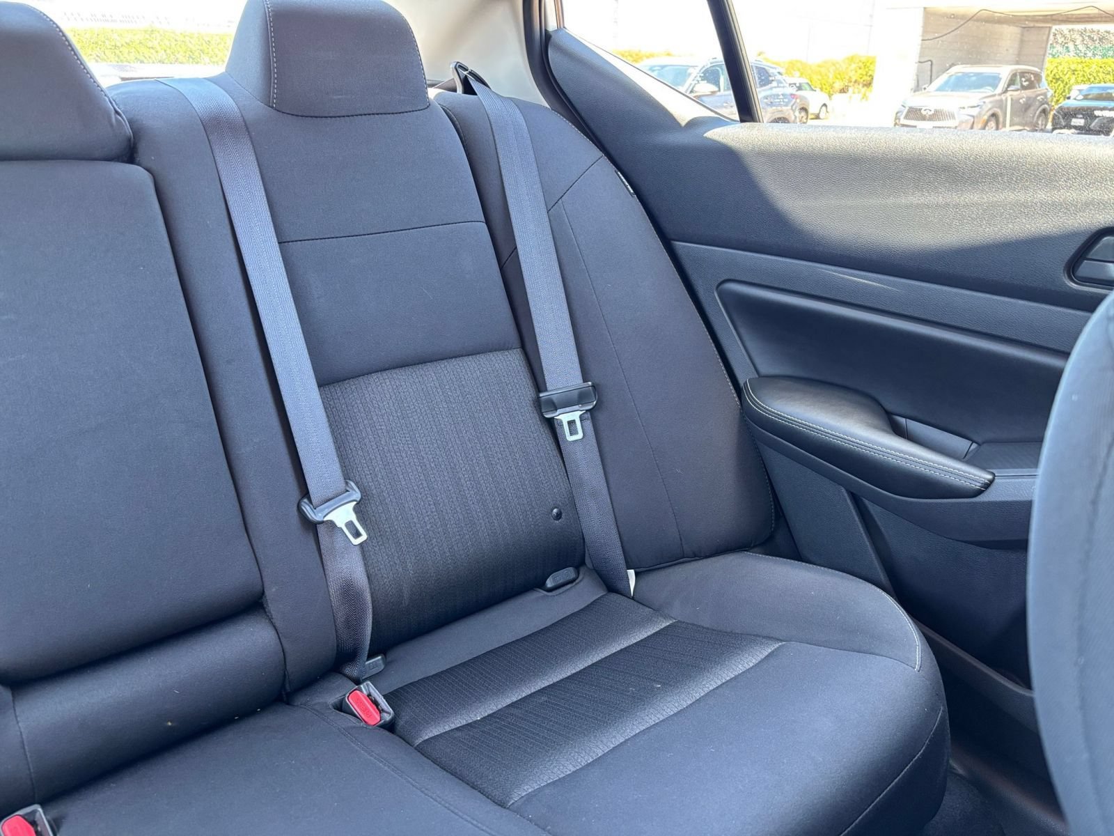 Used 2025 Nissan Altima 2.5 SV FWD image 36