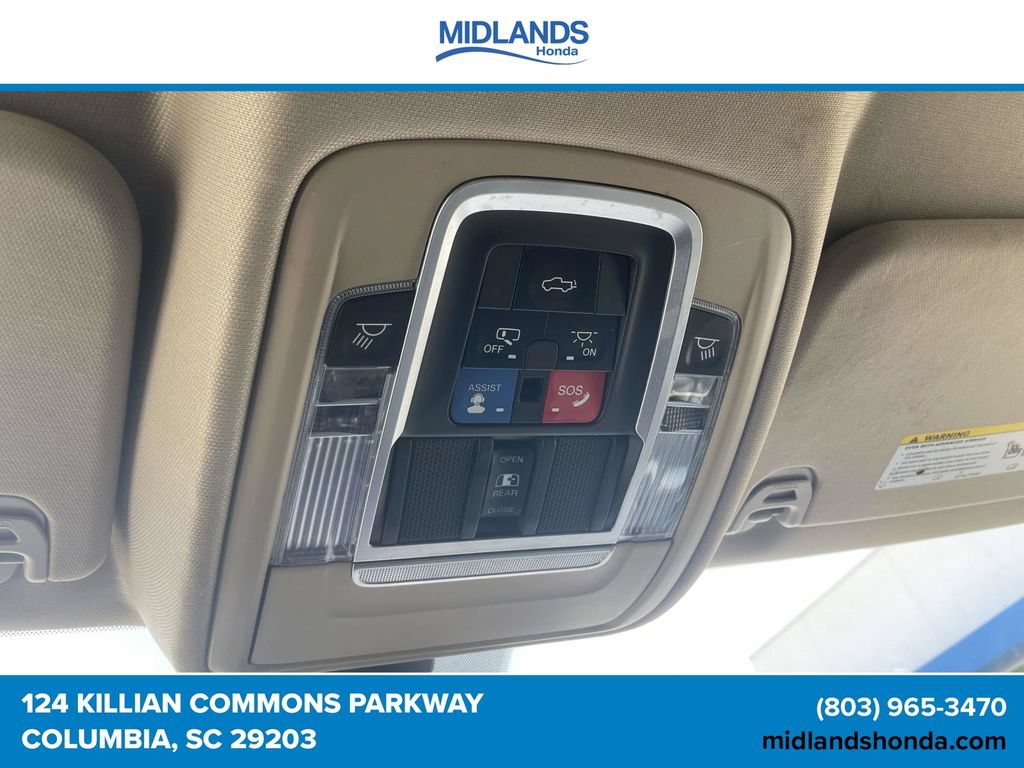 Used 2019 RAM 1500 Laramie AWD/4WD image 30