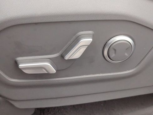 Used 2024 Hyundai Santa Fe SEL image 27