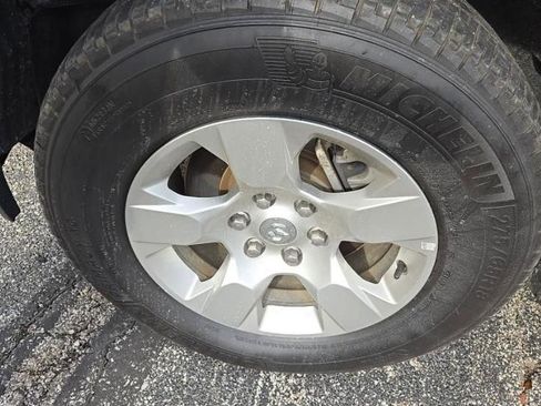 Used 2021 RAM 1500 Big Horn image 7