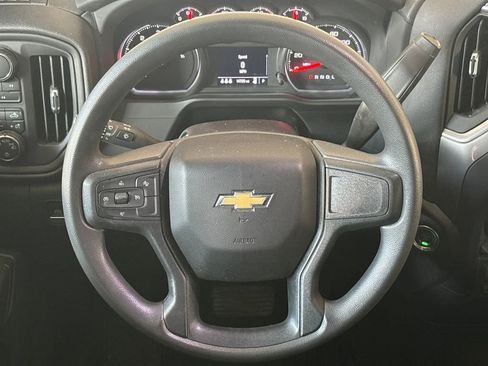 Used 2024 Chevrolet Silverado 2500 Custom w/ Custom Value Package image 19