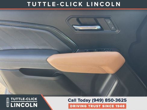 Used 2024 GMC Canyon AT4 AWD/4WD image 28