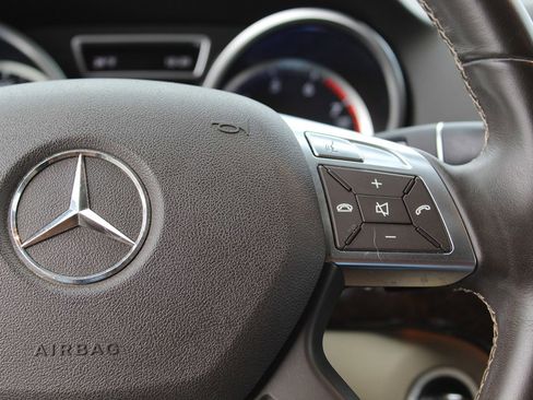 Used 2013 Mercedes-Benz ML 350 4MATIC image 14