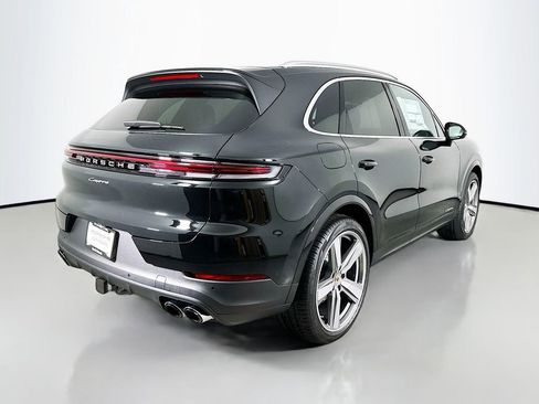 New 2026 Porsche Cayenne AWD/4WD image 9