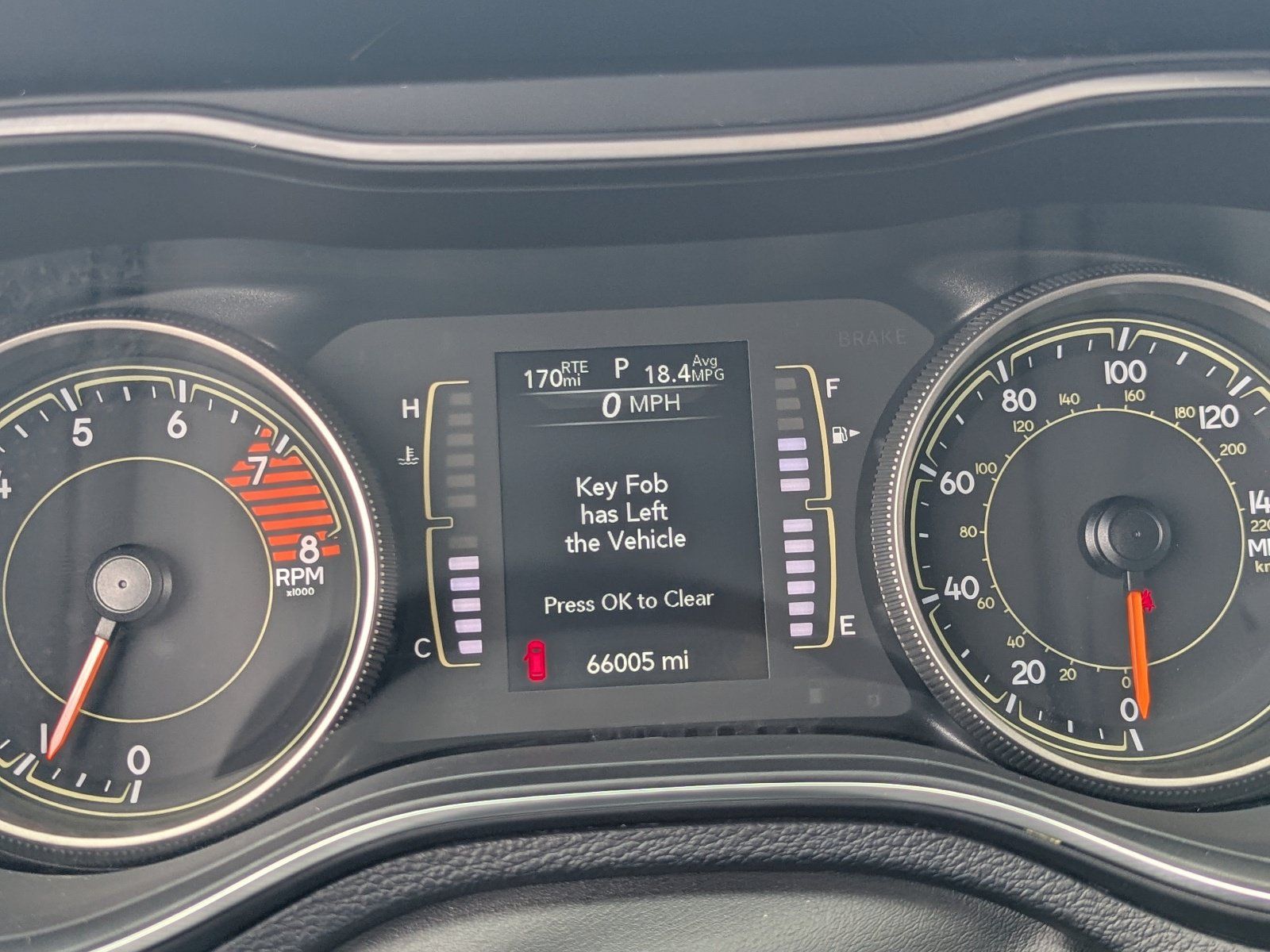 Used 2020 Jeep Cherokee Latitude Lux w/ Comfort/Convenience Group FWD image 35