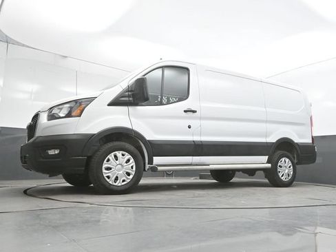 Used 2025 Ford Transit 250 Low Roof w/ Exterior Upgrade Package RWD image 42