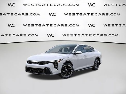 New 2025 Kia K4 GT-Line w/ GT-Line Sunroof Package image 1