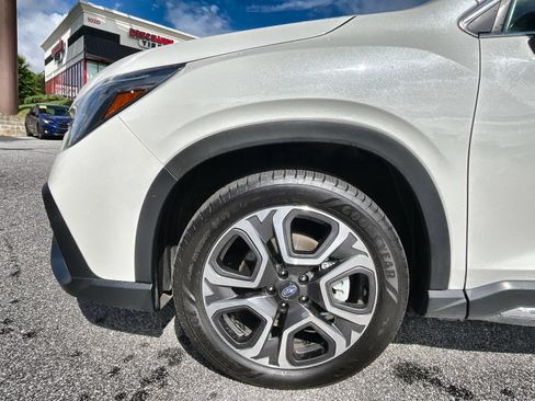Certified 2023 Subaru Ascent Touring AWD/4WD image 13