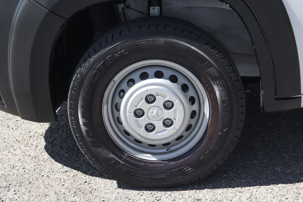 Used 2025 RAM ProMaster 2500 w/ Convenience Group FWD image 39