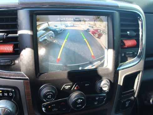 Used 2014 RAM 1500 Laramie w/ Convenience Group image 29