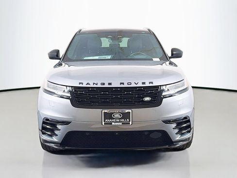 Certified 2025 Land Rover Range Rover Velar Dynamic SE AWD/4WD image 8