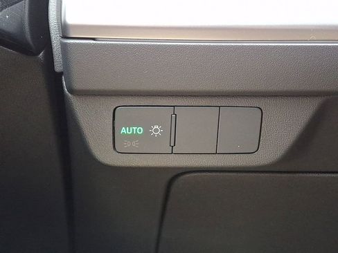 Certified 2023 Audi Q4 e-tron Premium Plus w/ Premium Plus image 28