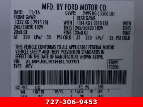 Used 2017 Lincoln MKX Reserve w/ Driver Assistance Package image 29