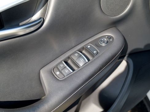 Used 2020 INFINITI QX50 Essential w/ Edition 30 Package image 17